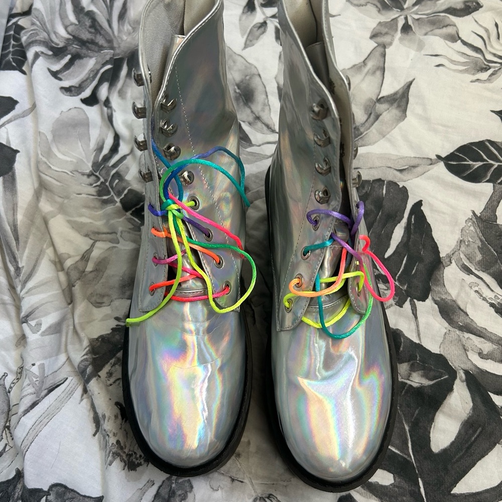 UNIF / GAMMARAY PLATFORM BOOT WITH RAINBOW LACES 🌈 / size 9 WOMEN’S - Picture 3 of 7